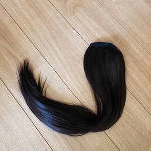 Bellami Faux Wrap Ponytail 180g
24" Mochachino Brown